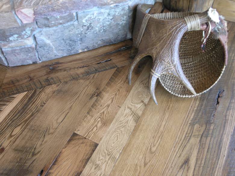 Antique Oak Skip-Planed Flooring